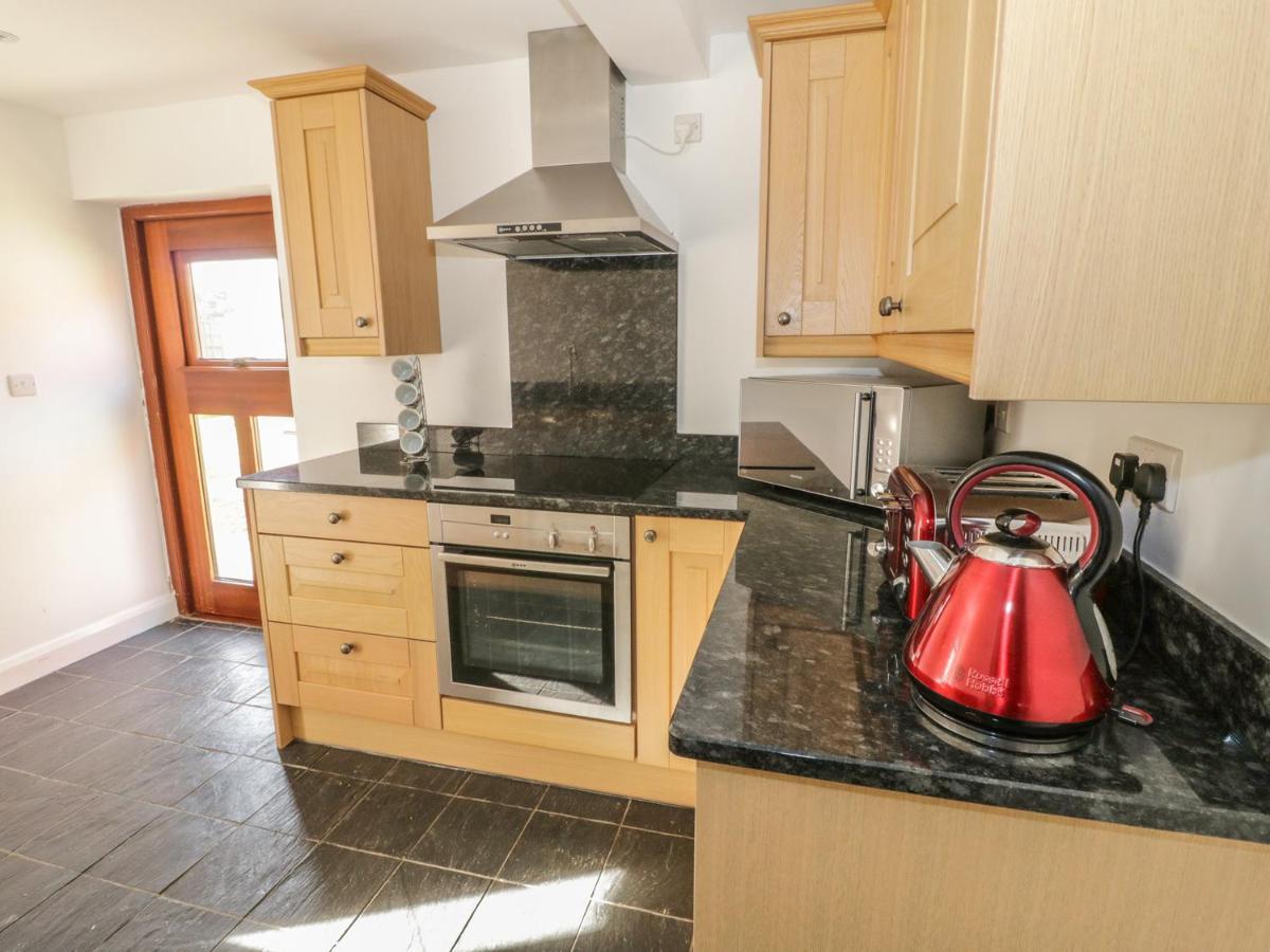 Cwt Blawd Villa Llangoed Exteriör bild