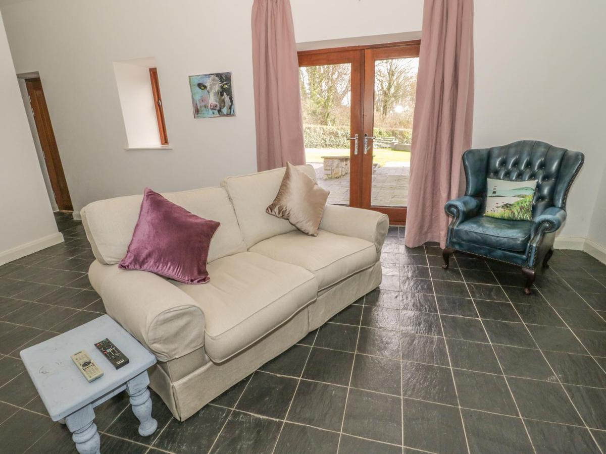 Cwt Blawd Villa Llangoed Exteriör bild